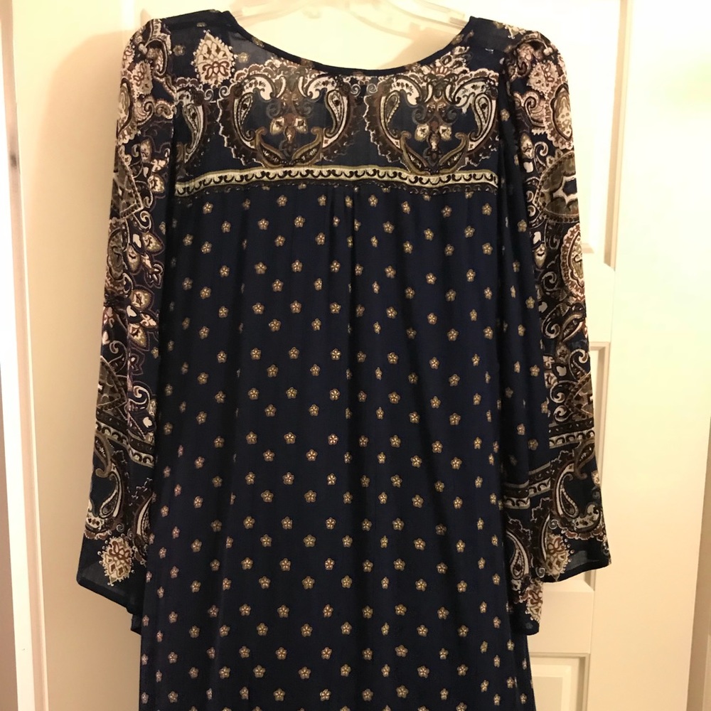 Patterned Dress - Picture 3 of 3